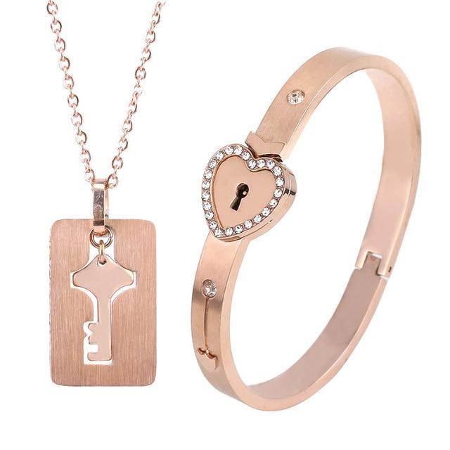 His Hers Love Heart Key Pendant Necklace&Lock Bangle Bracelet Set in Gold | One Size